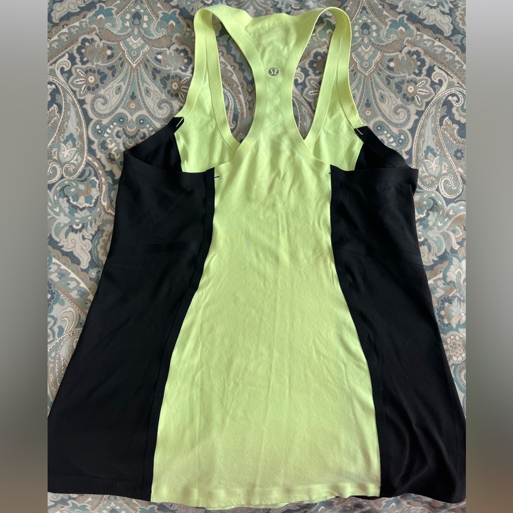 Lululemon Racerback Tanktop Fits size 6-8